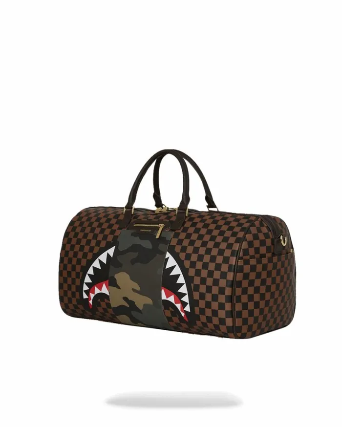 SPRAYGROUND EXTERIOR GOLD ZIP POCKET SHARKS IN PARIS DUFFLE Bags