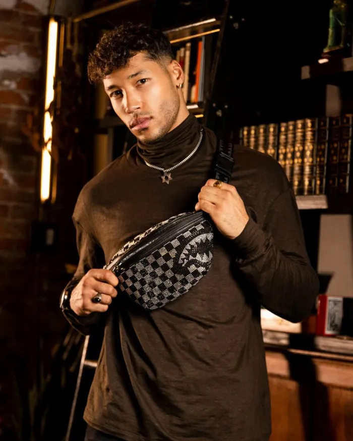 SPRAYGROUND LIGHT YEARS AHEAD SAVVY CROSSBODY Bags