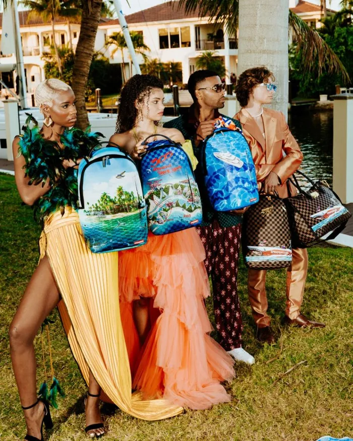 SPRAYGROUND THE 305 SPEEDBOAT GETAWAY PYRAMID DUFFLE Bags