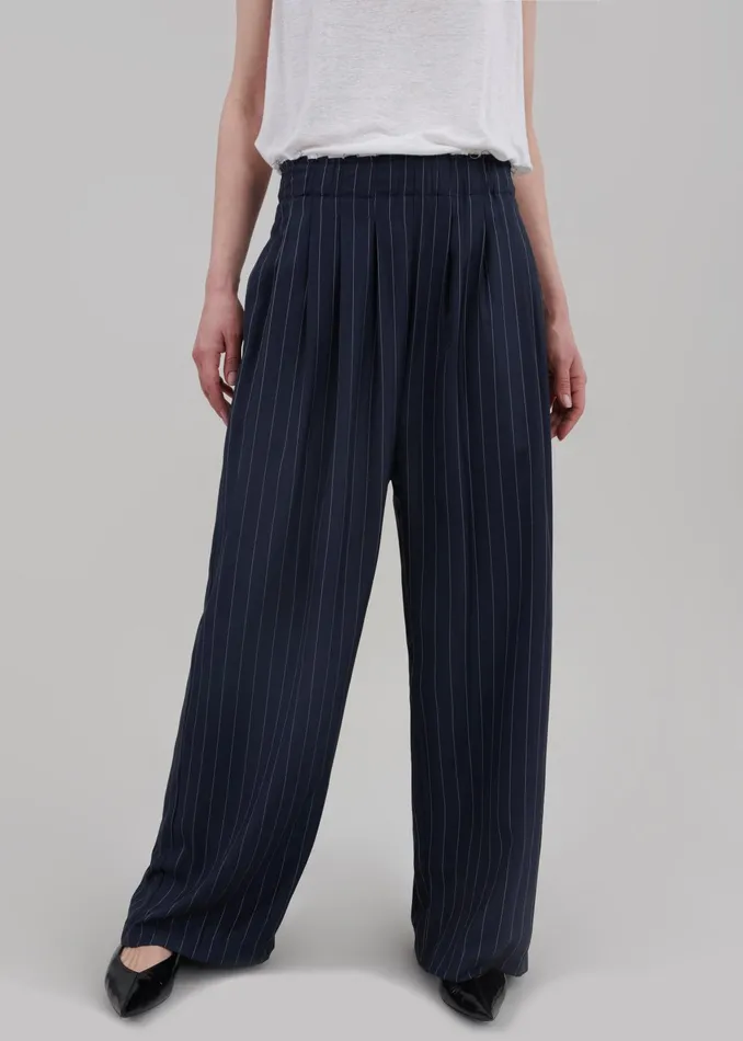The Frankie Shop Bottoms Caden Boxer Trousers 8211 NavyWhite Pinstripe 8211 Women