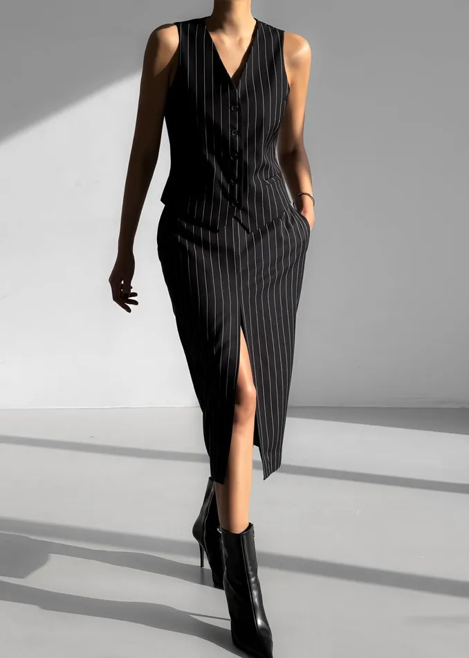 The Frankie Shop Bottoms Holland Midi Slit Skirt 8211 BlackWhite Pinstripe 8211 Women The Frankie Shop Bottoms Holland Midi Slit Skirt 8211 BlackWhite Pinstripe 8211 Women