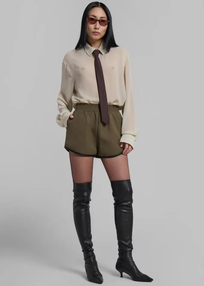 The Frankie Shop Bottoms Neri Mini Shorts 8211 Khaki 8211 Women