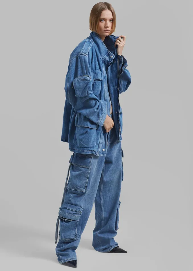 The Frankie Shop Bottoms Parker Denim Cargo Pants 8211 Medium Wash 8211 Women