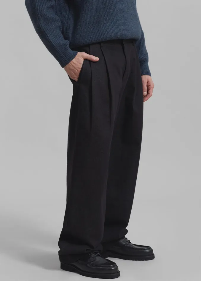 The Frankie Shop Bottoms Stephen Pleated Denim Trousers 8211 Black 8211 Men