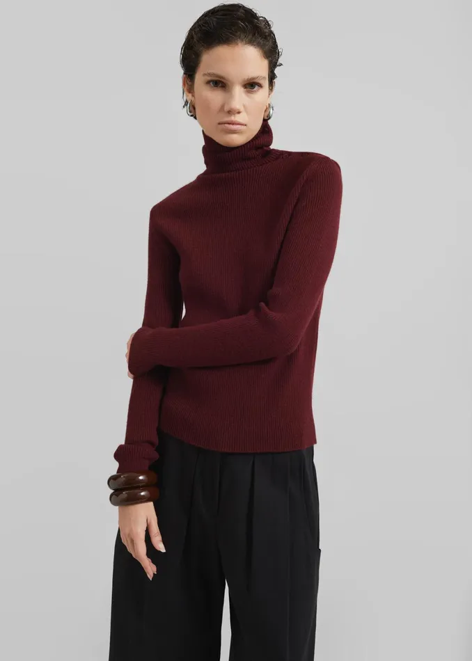 The Frankie Shop Knitwear Devar Turtleneck Sweater 8211 Burgundy 8211 Women