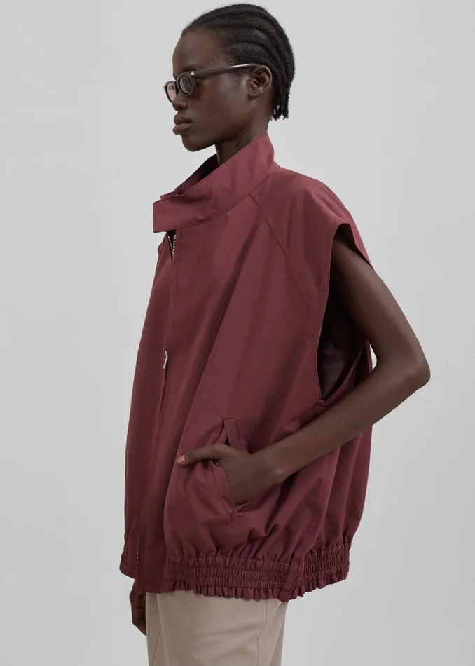 The Frankie Shop Outerwear Lance Sleeveless Bomber Jacket 8211 Burgundy 8211 Women The Frankie Shop Outerwear Lance Sleeveless Bomber Jacket 8211 Burgundy 8211 Women