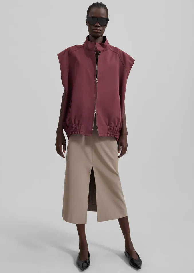 The Frankie Shop Outerwear Lance Sleeveless Bomber Jacket 8211 Burgundy 8211 Women