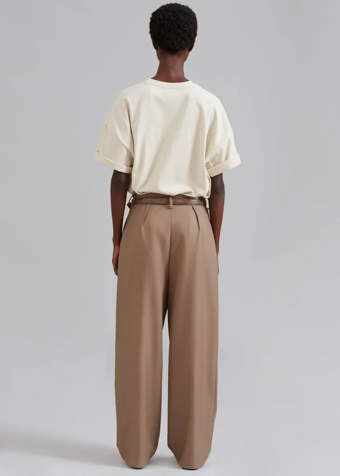 The Frankie Shop Tops Faro Boxy Tee 8211 Beige 8211 Women