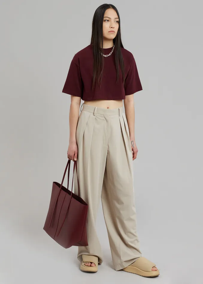 The Frankie Shop Tops Karina Cropped TShirt 8211 Bordeaux 8211 Women