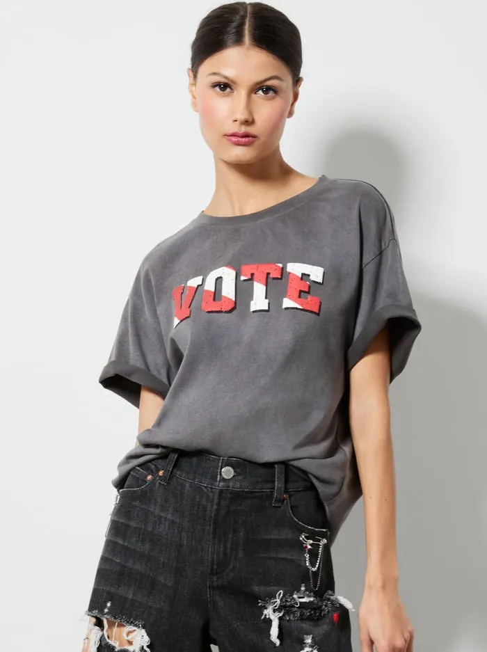 Tops Women Alice Olivia I Am A Voter Evan Oversized Tee United
