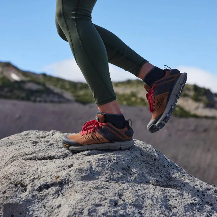Trail 2650 BrownRed Women Danner Shoes