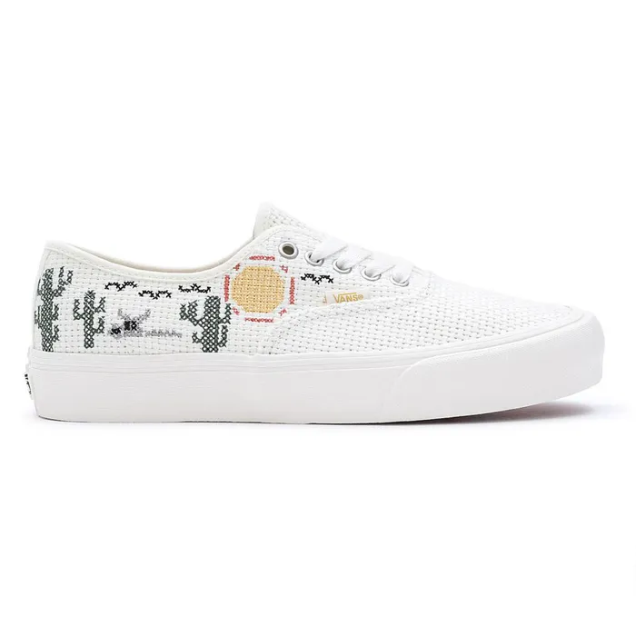 Vans Classics Men Desert Embroidery Authentic VR3 Shoes White
