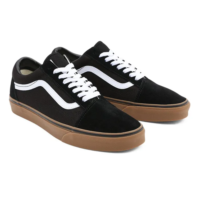 Vans Classics Women Gumsole Old Skool Shoes Black