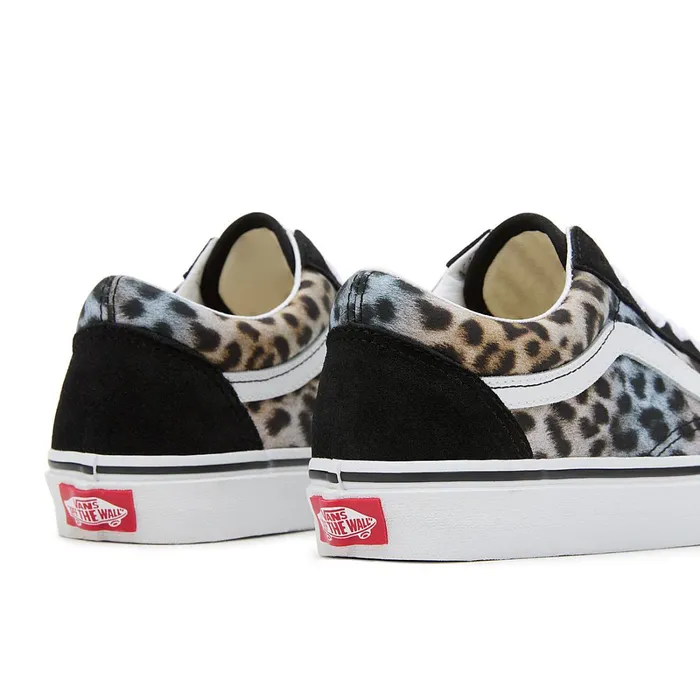 Vans Classics Women Old Skool Shoes Black