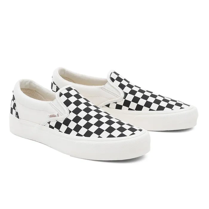 Vans Classics Women SlipOn VR3 Shoes Black