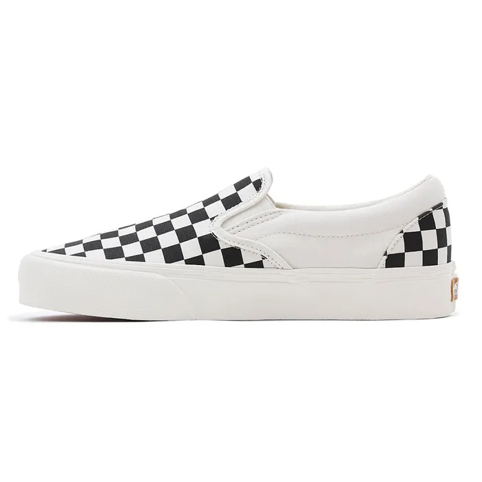 Vans Classics Women SlipOn VR3 Shoes Black