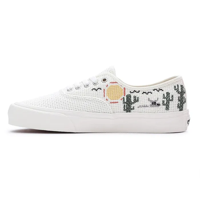 Vans Lowtop Shoes Women Desert Embroidery Authentic VR3 Shoes White