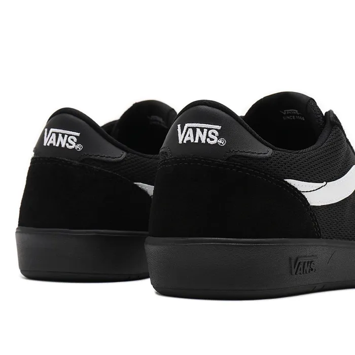 Vans Lowtop Shoes Women Staple Cruze Too ComfyCush Shoes Black