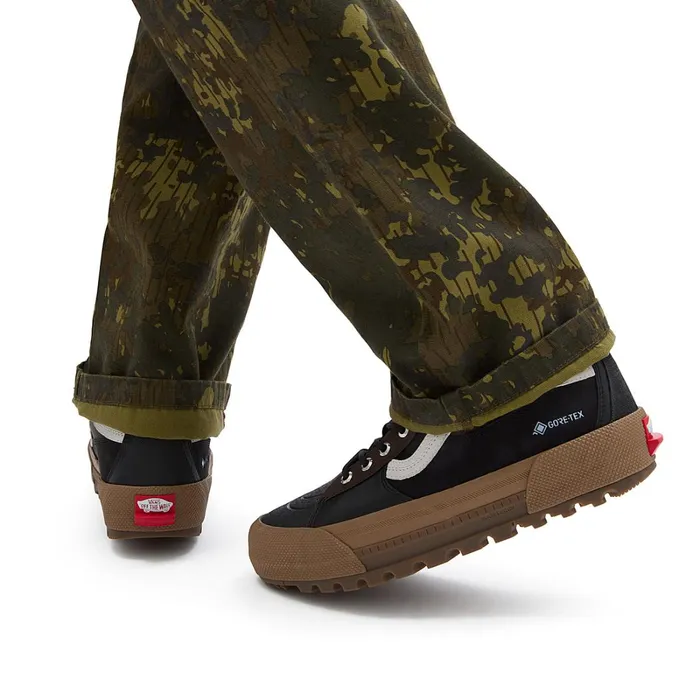 Vans MTE Shoes Women GoreTex Sk8Hi MTE3 Shoes Brown