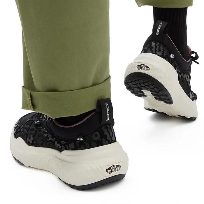 Vans View All Men Animal UltraRange Neo VR3 Shoes Black