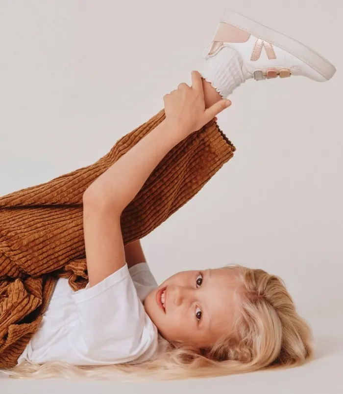 VEJA V10 Kids V10 CHROMEFREE LEATHER MULTICO WHITE SHINY