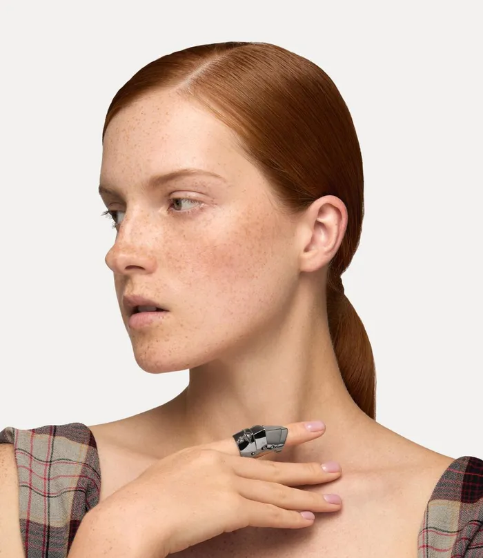 Vivienne Westwood Rings MenWomen Armour Ring Ruthenium