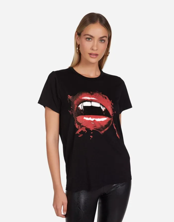 Women039s Wolf X Vampire Lip Black Lauren Moshi Short Sleeve