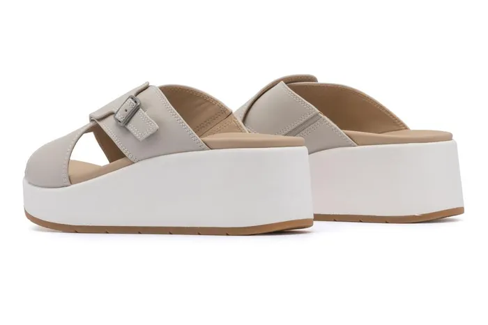 Women ABEO Footwear Sandals Solstice Cross Slide Beige Women ABEO Footwear Sandals Solstice Cross Slide Beige