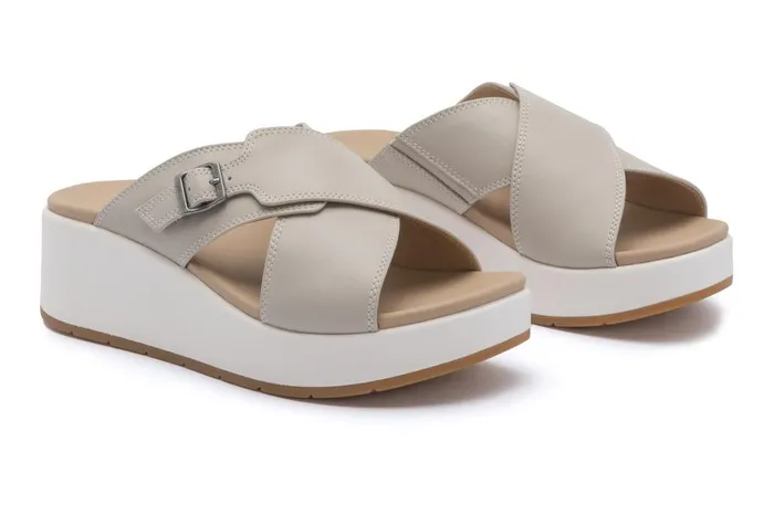 Women ABEO Footwear Sandals Solstice Cross Slide Beige Women ABEO Footwear Sandals Solstice Cross Slide Beige