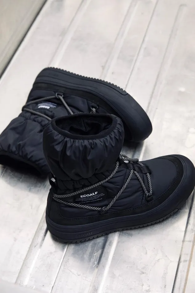Women Black Bering Boots Ecoalf Boots