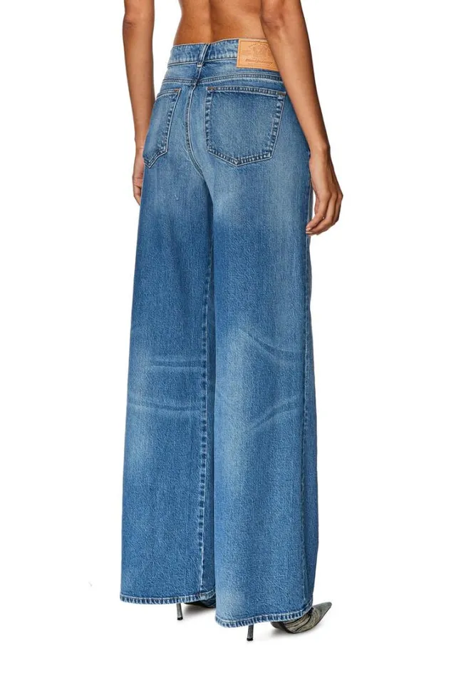 Women Bootcut And Flare Jeans 1978 DAkemi 007p9 Medium Blue Diesel Bootcut And Flare Women Bootcut And Flare Jeans 1978 DAkemi 007p9 Medium Blue Diesel Bootcut And Flare