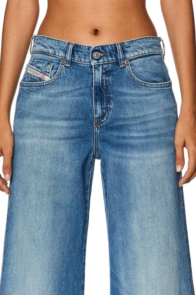 Women Bootcut And Flare Jeans 1978 DAkemi 007p9 Medium Blue Diesel Bootcut And Flare Women Bootcut And Flare Jeans 1978 DAkemi 007p9 Medium Blue Diesel Bootcut And Flare