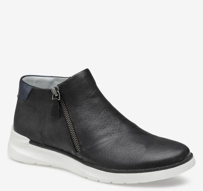Women Emery Zip Bootie Black Italian Washed Sheepskin JohnstonandMurphy Boots and Booties