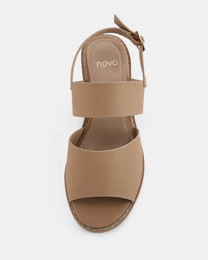 Women Flat Sandals NOVO Shoes TAILS CAMEL Flat Sandals