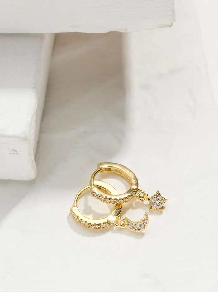 Women Jewellery Fat Face Gold Tone Star Moon Huggies Earrings