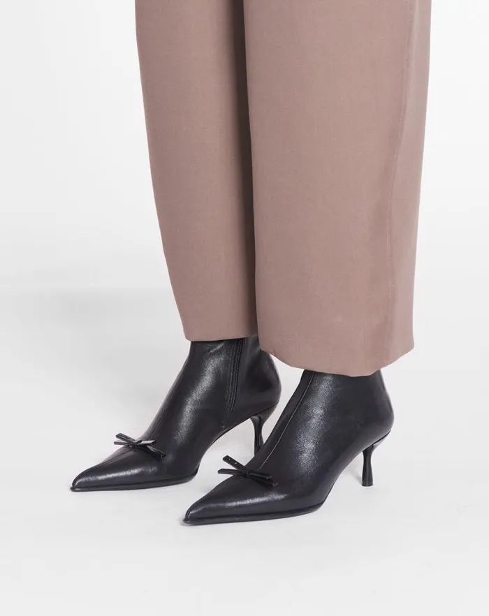Women Lanvin Boots and Booties Lanvin Bow Ankle Boots In Leather Black