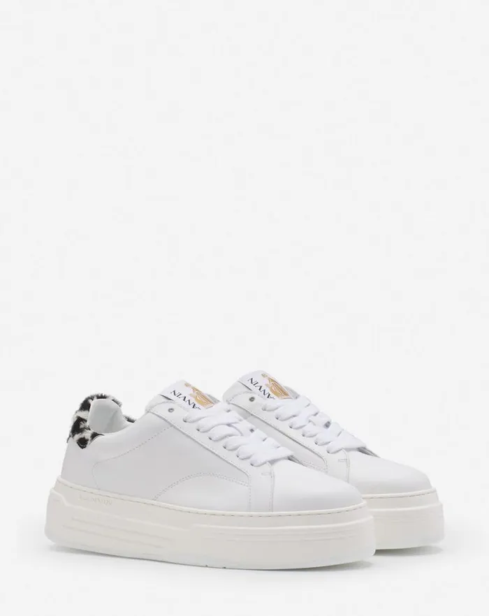 Women Lanvin Sneakers Ddb0 Leather Platform Sneakers Whiteblack Women Lanvin Sneakers Ddb0 Leather Platform Sneakers Whiteblack