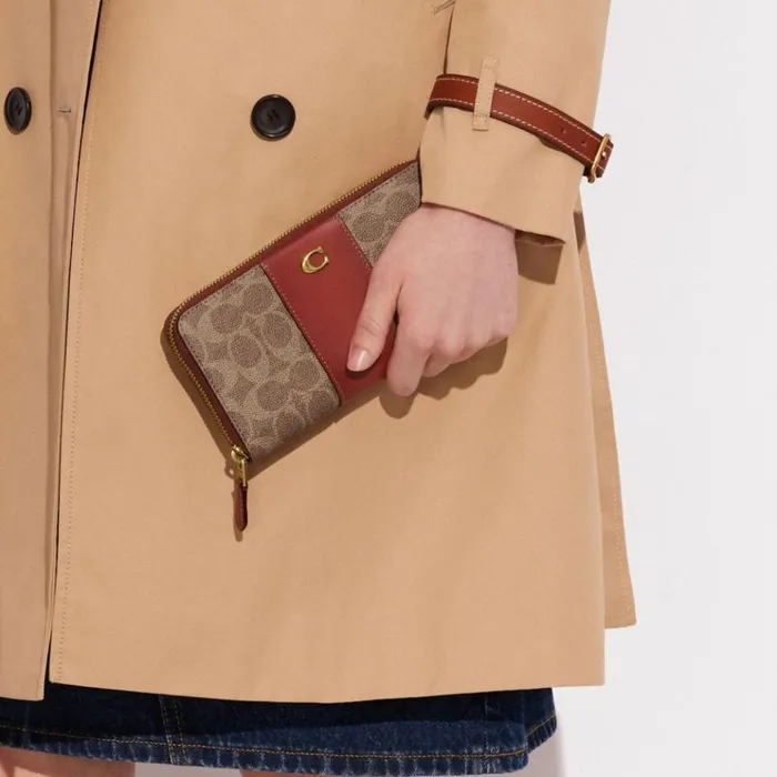 WomenMen Large Wallets Coach Accordion Zip Wallet In Colorblock Signature Canvas Brasstanrust WomenMen Large Wallets Coach Accordion Zip Wallet In Colorblock Signature Canvas Brasstanrust