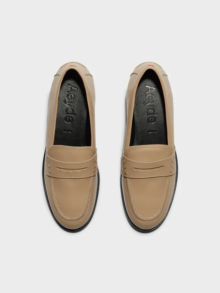 Women Oscar Calfskin Leather Loafers Aeyde Flats
