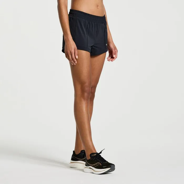 Women Outpace 3034 Short Black Saucony Bottoms