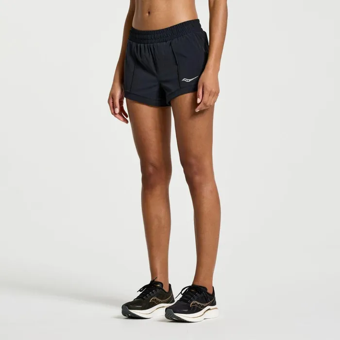 Women Outpace 3034 Short Black Saucony Bottoms