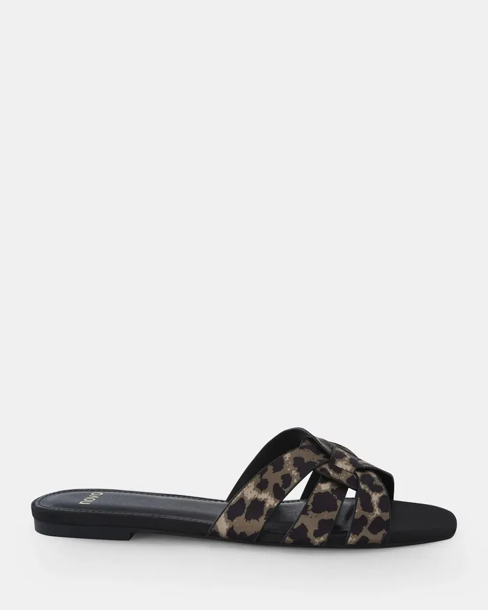 Women SAFRON Leopard Slides NOVO Shoes
