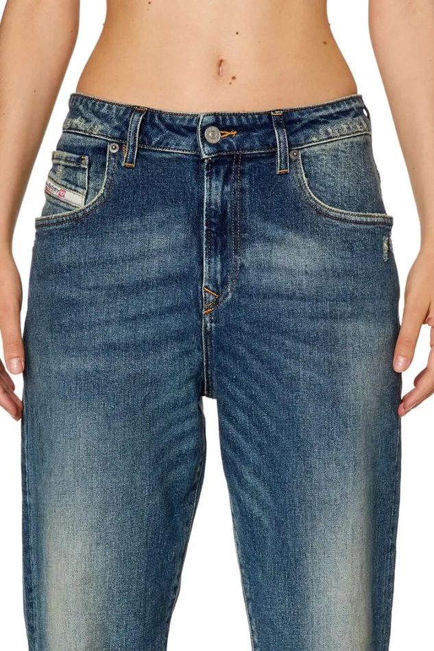 Women Straight Jeans 1999 DReggy 007m5 Medium Blue Diesel Straight Women Straight Jeans 1999 DReggy 007m5 Medium Blue Diesel Straight