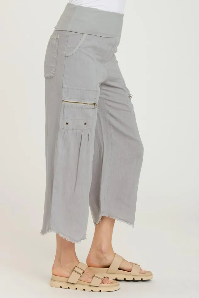 XCVI Pasqual Crop Women Crops